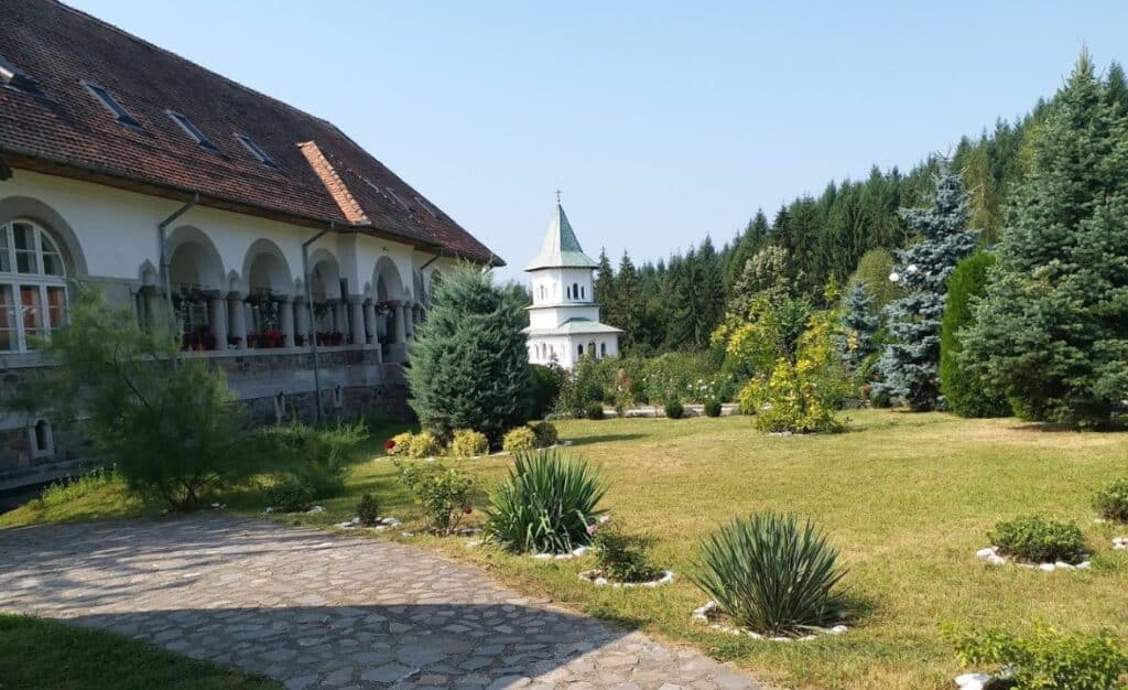 Manastirea Valeni